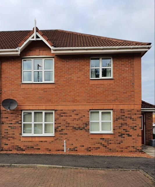 The Bell Apartment. Modern, Stylistic & Luxurious Falkirk Bagian luar foto
